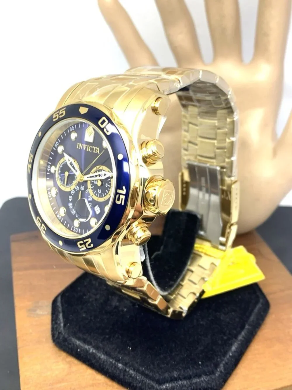 Invicta Men's Watch 23651 Pro Diver Quartz Blue Dial Gold Stainless Steel 48mm